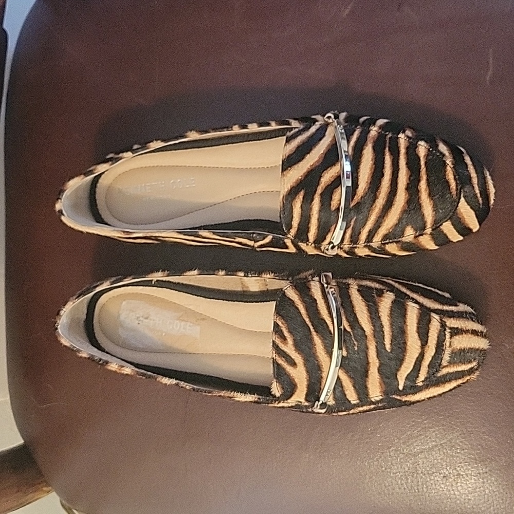 KENNETH COLE Animal Calf Fur Loafer